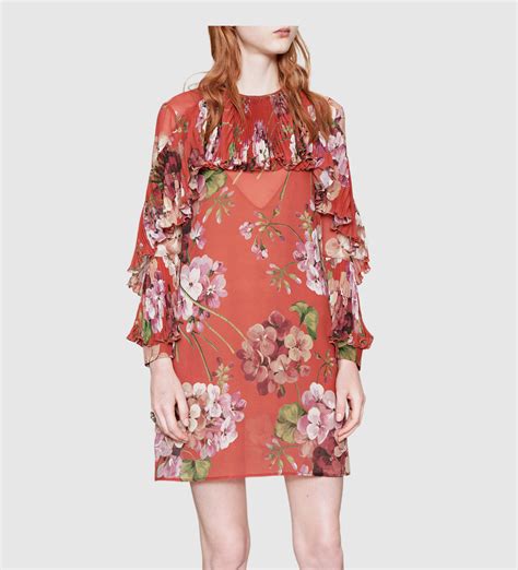 gucci dress bees and flowers|Gucci flora.